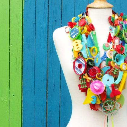 Opera-length necklaces / Sautoirs